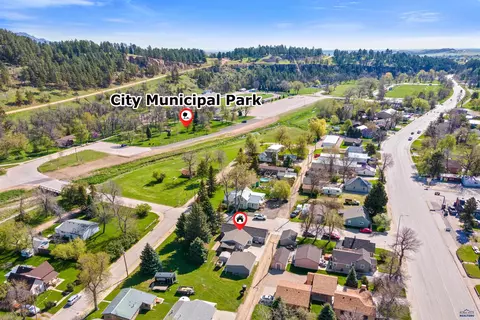 819 Sly St, Sturgis, SD 57785 photo 7