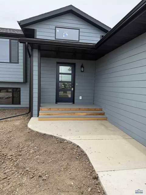 639 Eagle Ct, Box Elder, SD 57719 photo 3