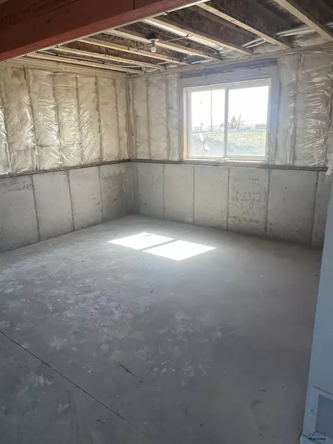639 Eagle Ct, Box Elder, SD 57719 photo 21