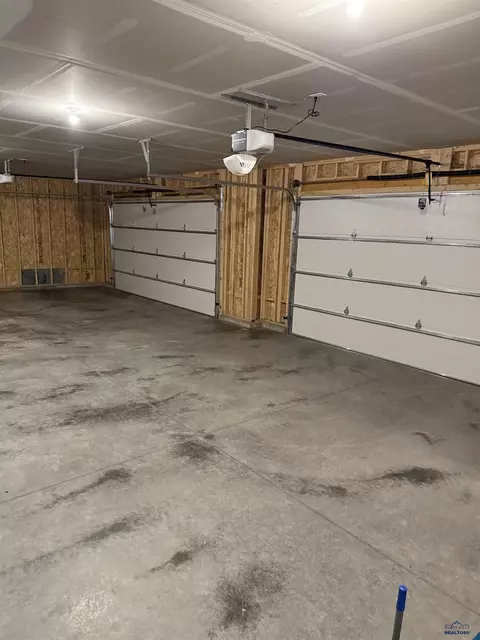 639 Eagle Ct, Box Elder, SD 57719 photo 29