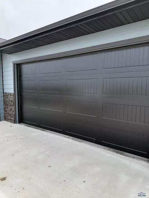 639 Eagle Ct, Box Elder, SD 57719 photo 28