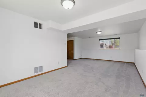 573 Plover Dr, Box Elder, SD 57719 photo 29