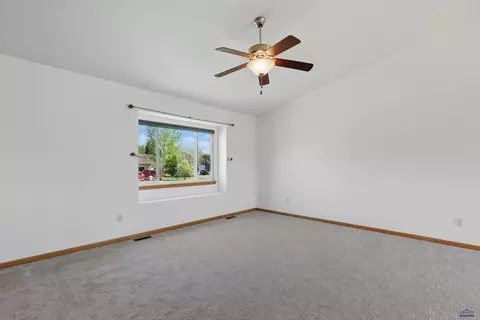573 Plover Dr, Box Elder, SD 57719 photo 22