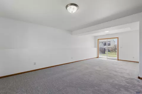 573 Plover Dr, Box Elder, SD 57719 photo 34