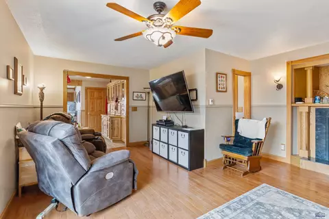 2030 12th Ave, Belle Fourche, SD 57717 photo 10