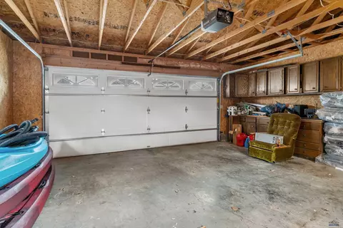 2030 12th Ave, Belle Fourche, SD 57717 photo 22