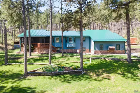 8905 Woodland Dr, Black Hawk, SD 57718