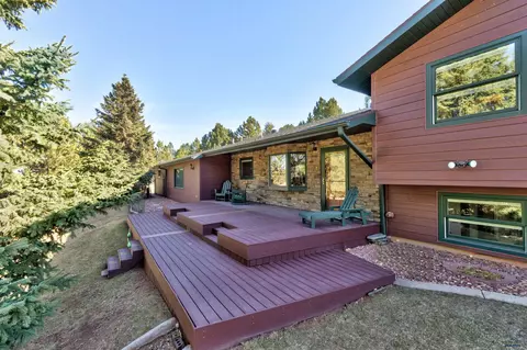 4240 Foothill Dr, Rapid City, SD 57702