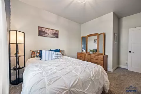 8009 Brooks Loop, Spearfish, SD 57783 photo 20