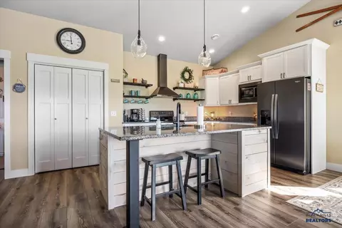 8009 Brooks Loop, Spearfish, SD 57783 photo 10