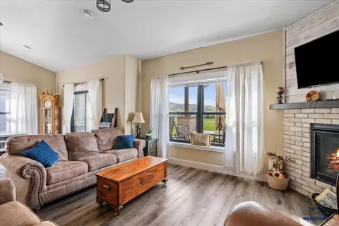 8009 Brooks Loop, Spearfish, SD 57783 photo 6