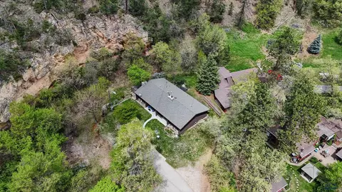 6405 S Canyon Dr, Rapid City, SD 57702