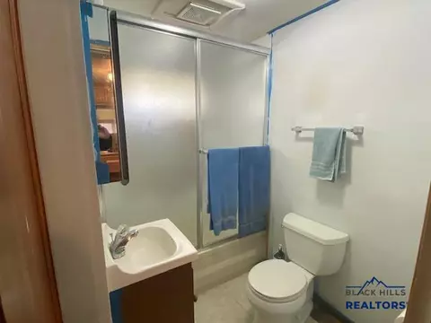 1220 Shephard St, Sturgis, SD 57785 photo 4