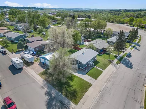 712 Stanley, Belle Fourche, SD 57717 photo 35