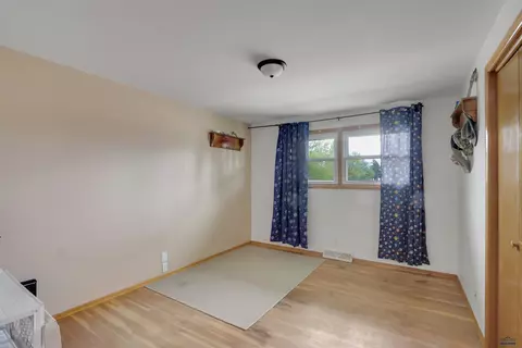 712 Stanley, Belle Fourche, SD 57717 photo 17