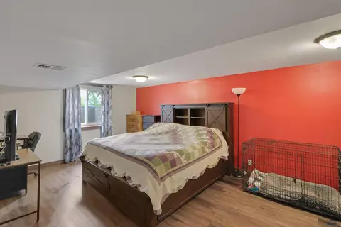 712 Stanley, Belle Fourche, SD 57717 photo 24