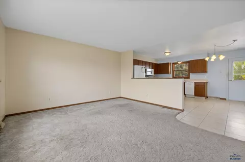 6312 Fairway Dr, Black Hawk, SD 57718 photo 4