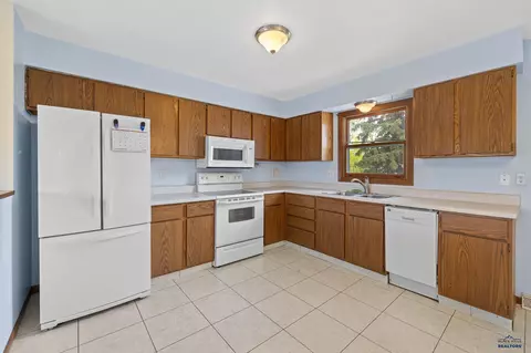6312 Fairway Dr, Black Hawk, SD 57718 photo 6