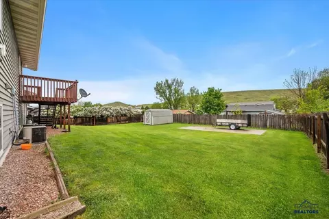 720 S 32nd, Spearfish, SD 57783 photo 3