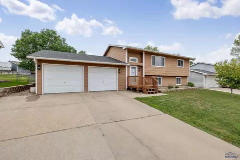 1010 Sycamore, Rapid City, SD 57701