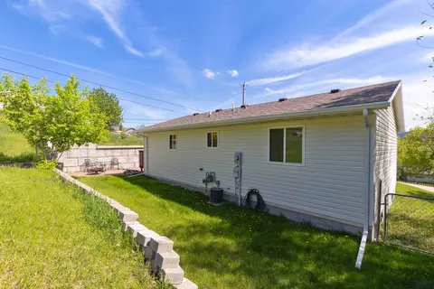 1523 Hope St, Sturgis, SD 57785 photo 19