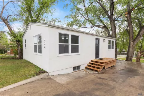 726 Willsie Ave, Rapid City, SD 57701