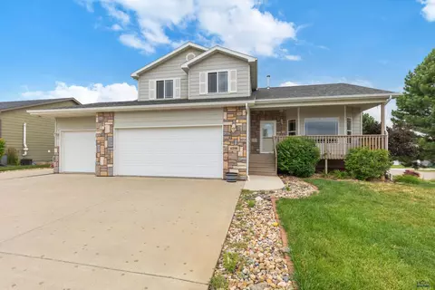 4300 Donegal Way, Rapid City, SD 57702