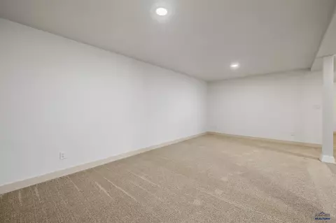 248 S 10th St, Custer, SD 57730 photo 14