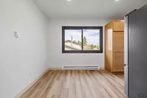 248 S 10th St, Custer, SD 57730 photo 5