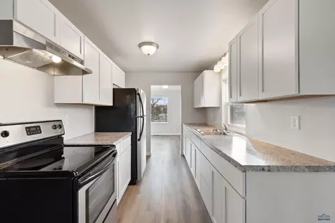 517 St Patrick, Rapid City, SD 57701