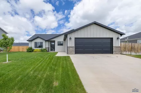 3408 Jim St, Rapid City, SD 57703