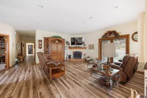 2340 Camaro Circle Dr, Sturgis, SD 57785 photo 9