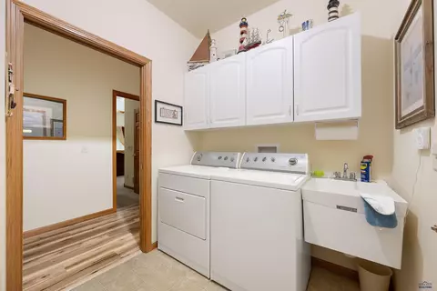 2340 Camaro Circle Dr, Sturgis, SD 57785 photo 14