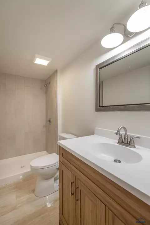 821 8th, Sturgis, SD 57785 photo 16