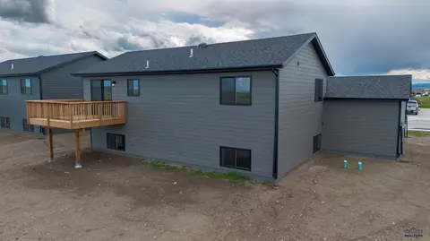 413 Constitution Blvd, Box Elder, SD 57719 photo 4