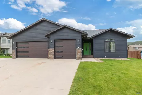 7915 Steamboat Rd, Summerset, SD 57718