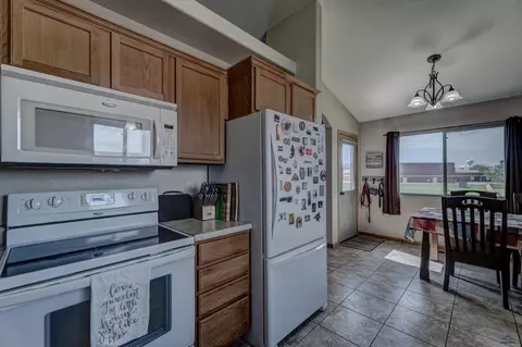 477 Eisenhower Ln, Box Elder, SD 57719 photo 23