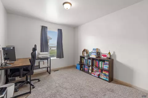 253 Trenton Ln, Box Elder, SD 57719 photo 16