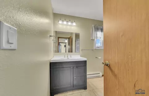 504 Swallow Dr, Box Elder, SD 57719 photo 12