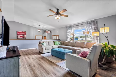 1385 Otter Rd, Sturgis, SD 57785 photo 17