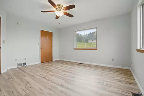 10311 Quaal Rd, Black Hawk, SD 57718 photo 11