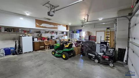 9485 Astoria Ln, Summerset, SD 57718 photo 32