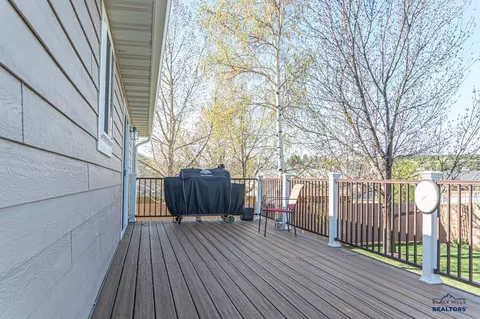 9485 Astoria Ln, Summerset, SD 57718 photo 5