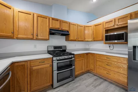 622 Elm Ct, Box Elder, SD 57719 photo 9