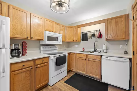 250 Houston St, Lead, SD 57754 photo 9