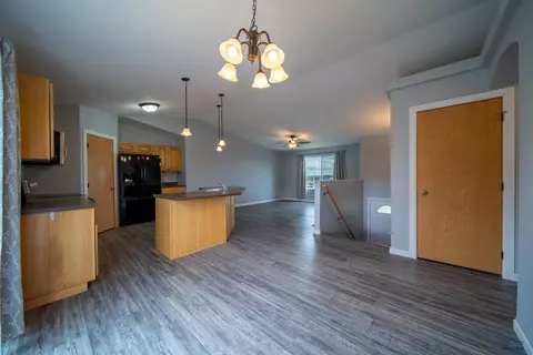 755 Bear Tooth Ct, Box Elder, SD 57719 photo 8