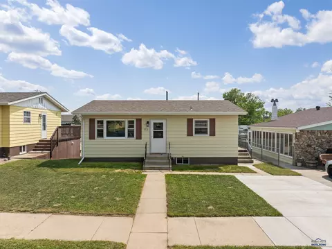 113 E Custer St, Rapid City, SD 57701