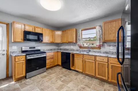 113 E Custer St, Rapid City, SD 57701 photo 7