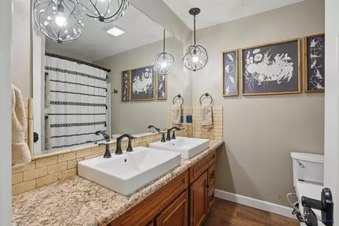 Bath - 8216 Chickadee Ln, Blackhawk, SD 57718 photo 2 of 3
