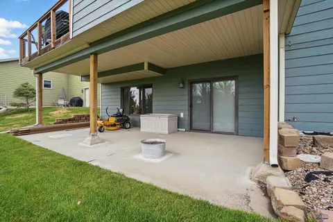 303 Kelly Ave, Wall, SD 57790 photo 38